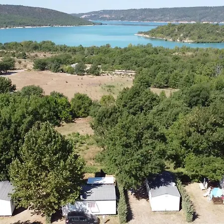 Les Bastides De Chanteraine Bungalows, & Campsite *
