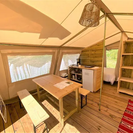 Kemping Les Bastides De Chanteraine Bungalows, & Aiguines